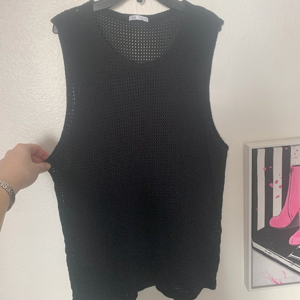 Zara Crochet Knit Top Sleeveless Black Size L Vacation or Night out